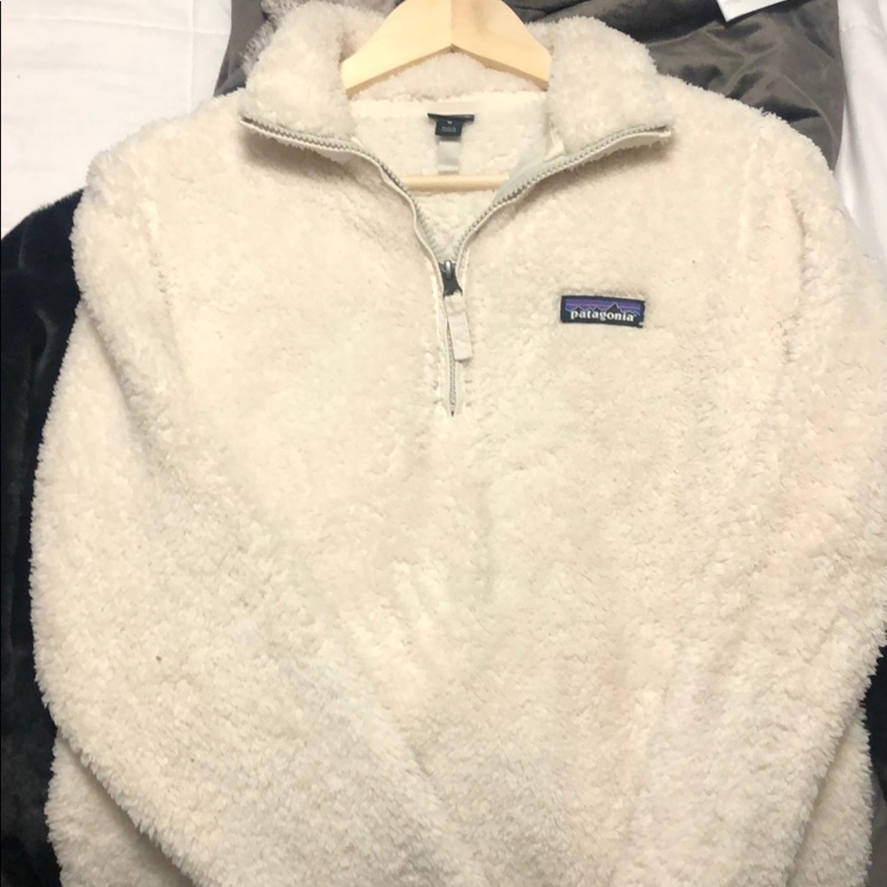 patagonia quarter zip sherpa